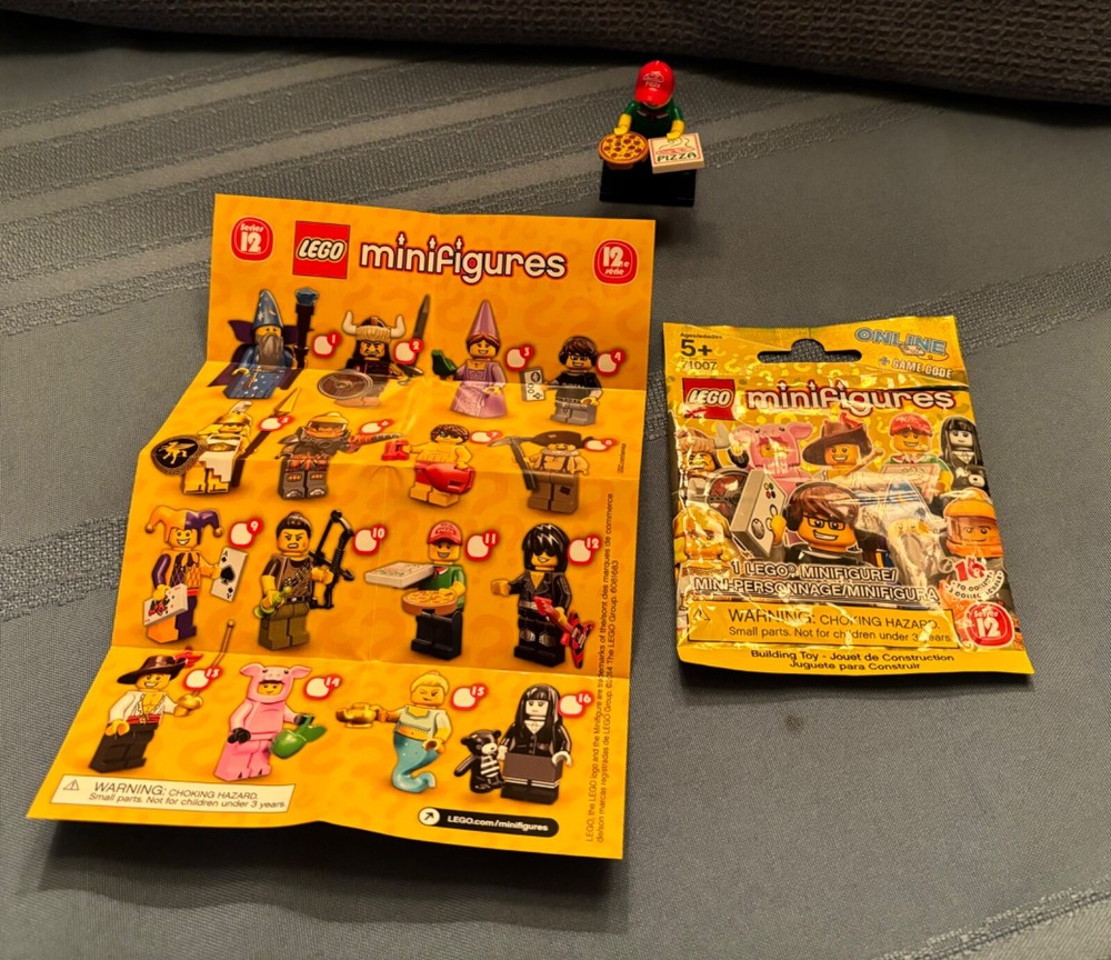 Lego Series 12 Pizza Delivery Man 71007 Retired 2014 Excellent Condition