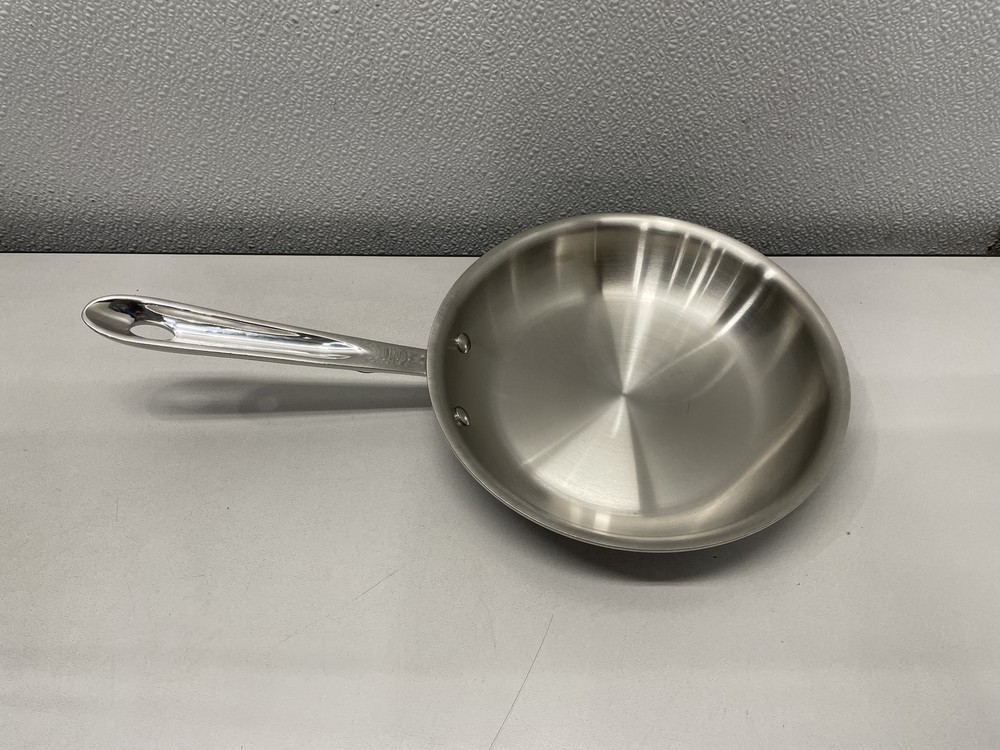 All-Clad D3 Tri-Ply Stainless Steel Fry Pan, 8-Inch