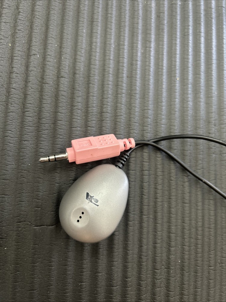 Panasonic Clip-on Lapel Mic with 3.5mm Jack for Clear Audio