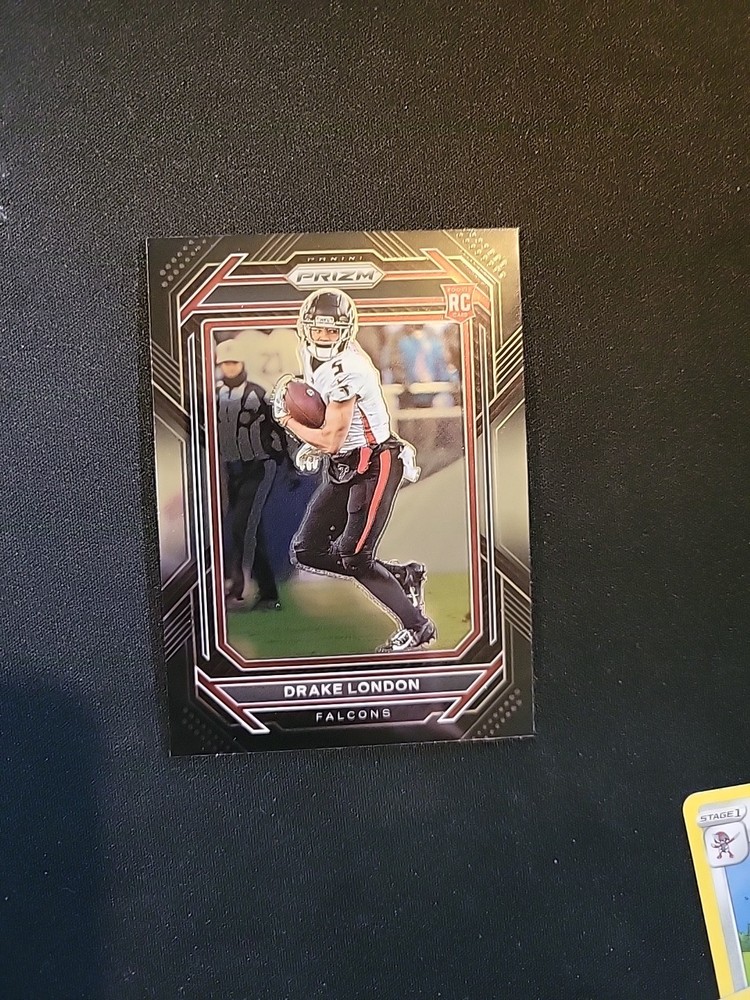 Drake London 2022 Chronicles Prizm Black Silver Rookie Card #PB-11 Falcons (RC)