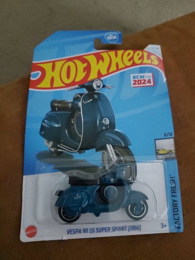 2024 Hot Wheels Vespa 90 SS Super Sprint 1966 Factory Fresh #6 Toy Vehicle NEW