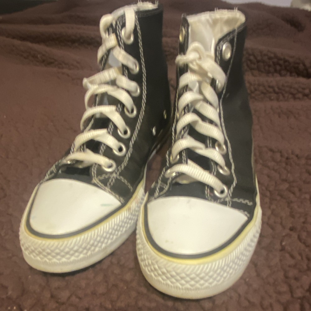 boohoo Women's High Top Canvas Black White Lace Up Sneakers