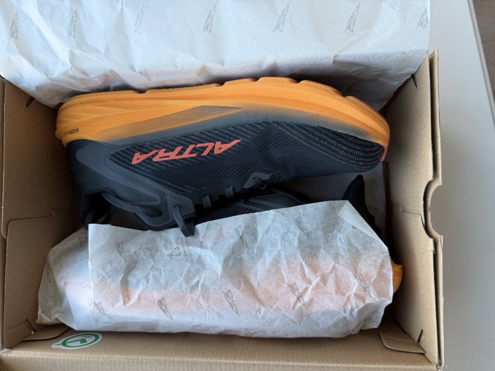Altra Torin 8 Men's Running Shoes Black/Orange, Size 10.5