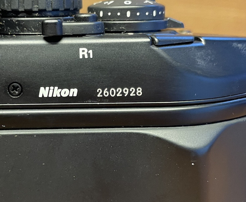 *Final Late 260xxxx : Mint w/ Pro Strap* Nikon F4 Film Camera Body From Japan