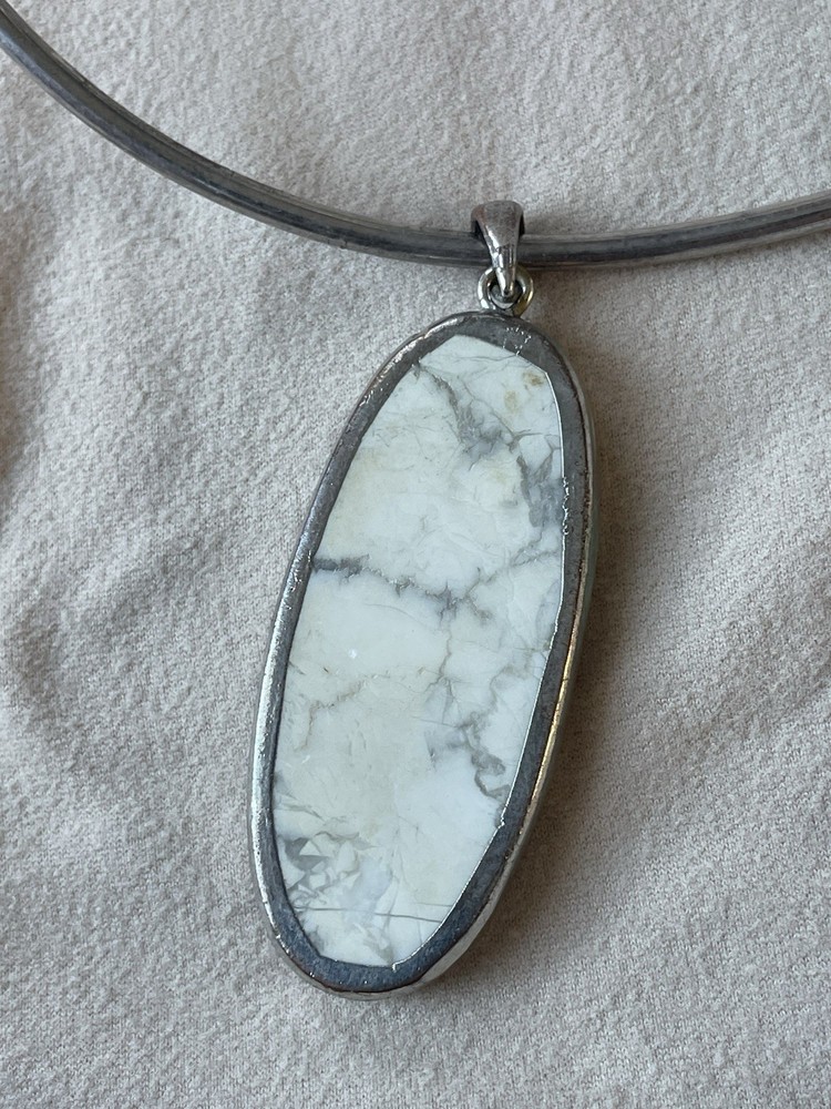 Silver Collar Necklace with Oval White Howlite Stone Pendant Statement
