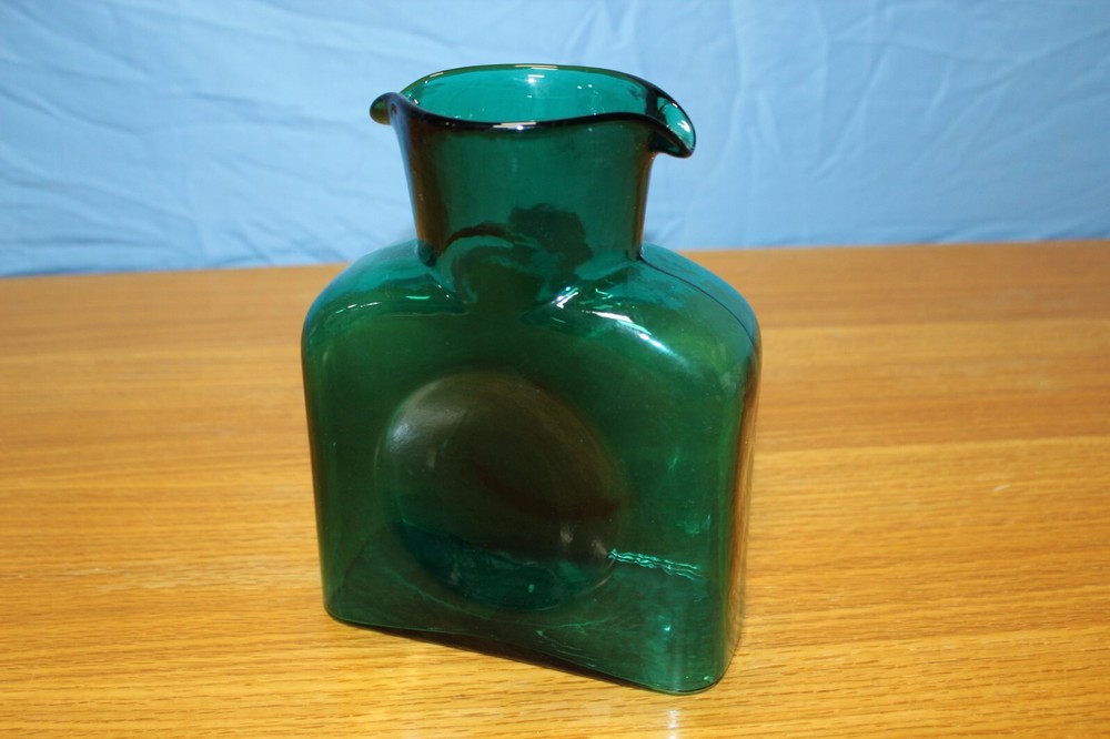 Blenko Emerald Green Glass Double Spout Pitcher Water Carafe
