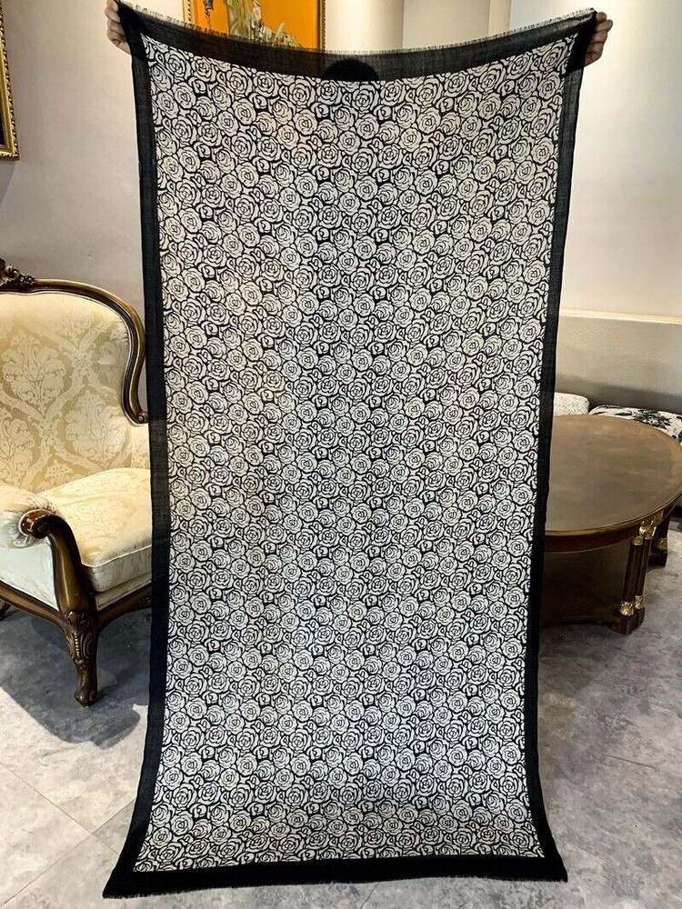 Pure 300s Cashmere Scarf Shawl Lightweight Soft Floral Rose Design 78x39 Inches  