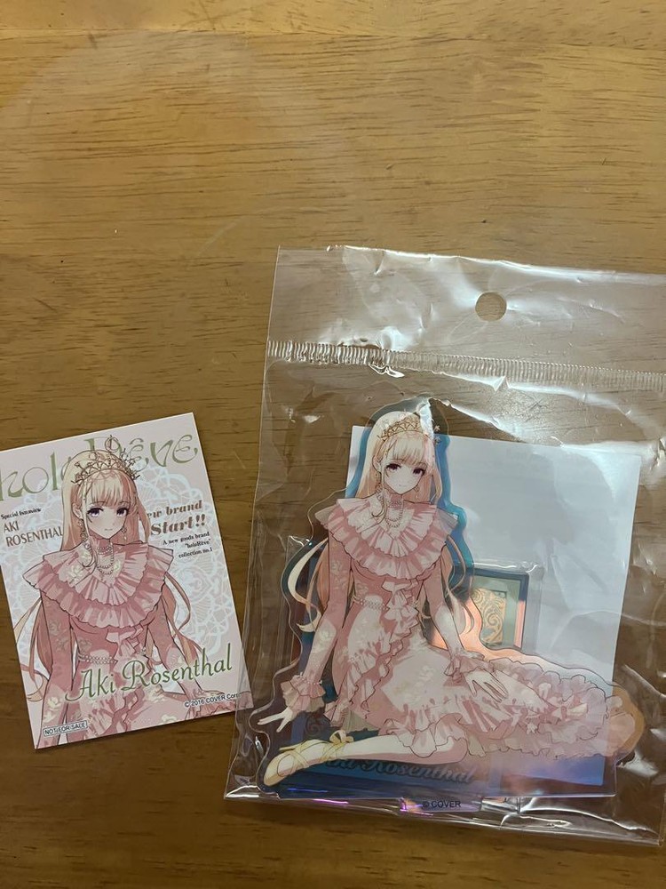 Hololive Akiroze Acrylic Stand Anime Fashion Magazine Inspired Mini Card