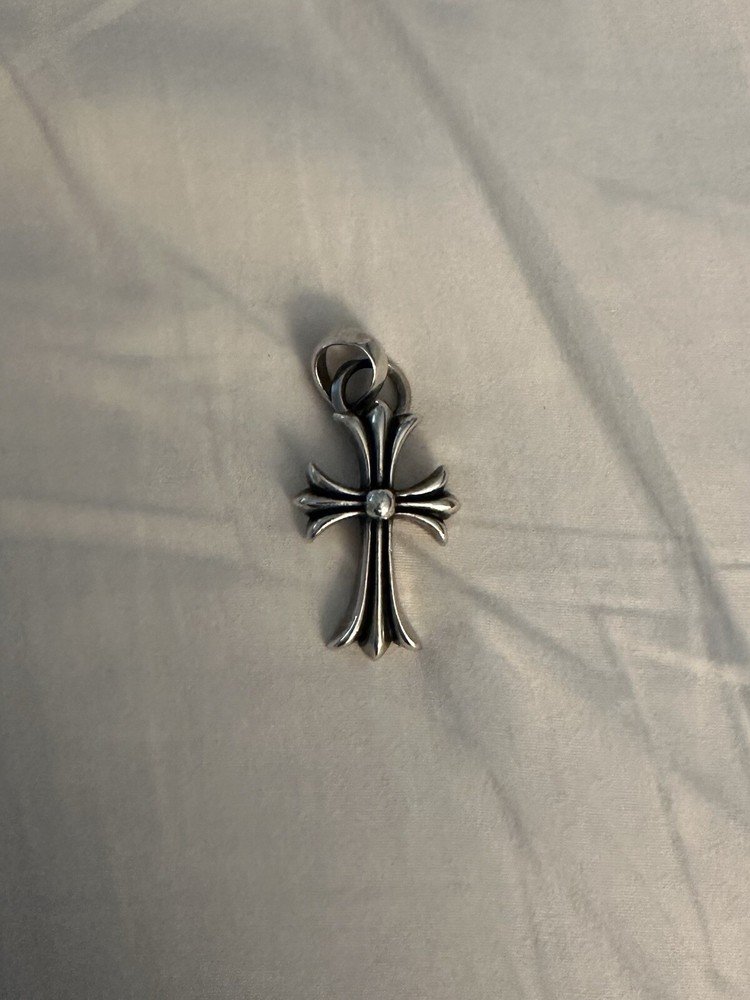 Chrome Hearts Cemetery Cross Pendant 925 Silver