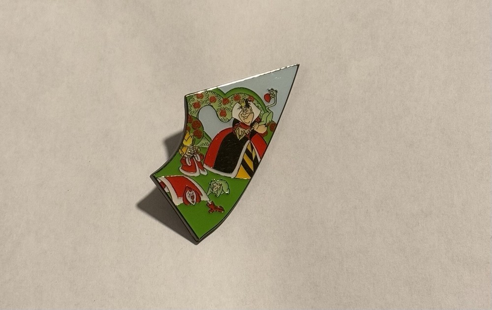 Disney Pin Loungefly Alice Teacup Puzzle Pin- Queen Of Hearts Pin