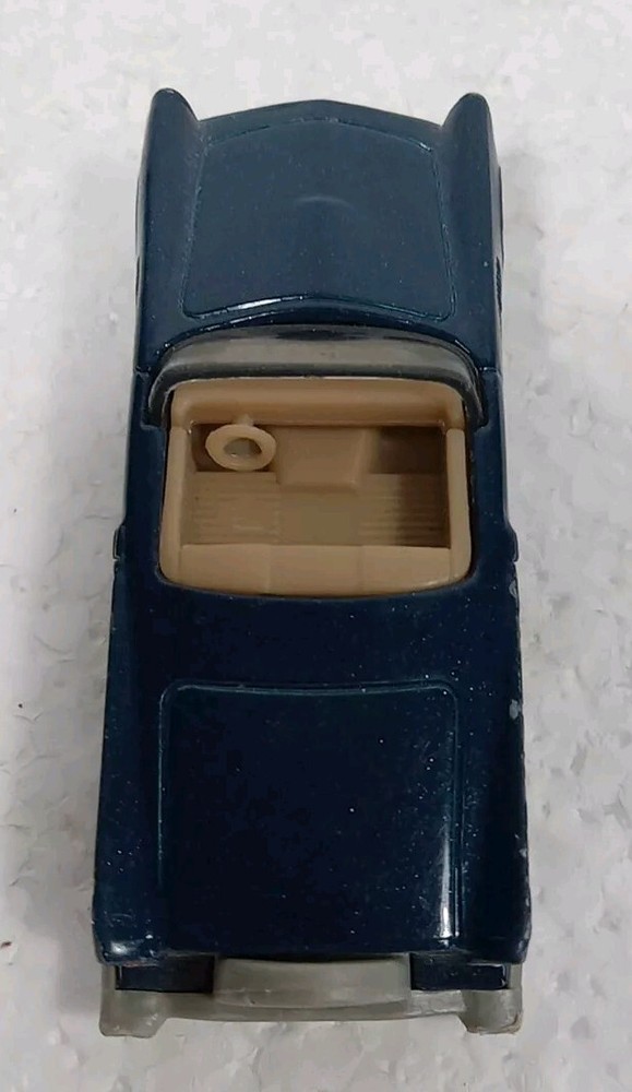 Vintage 1988 Matchbox Blue 1957 Thunderbird Made in Thailand 1:63