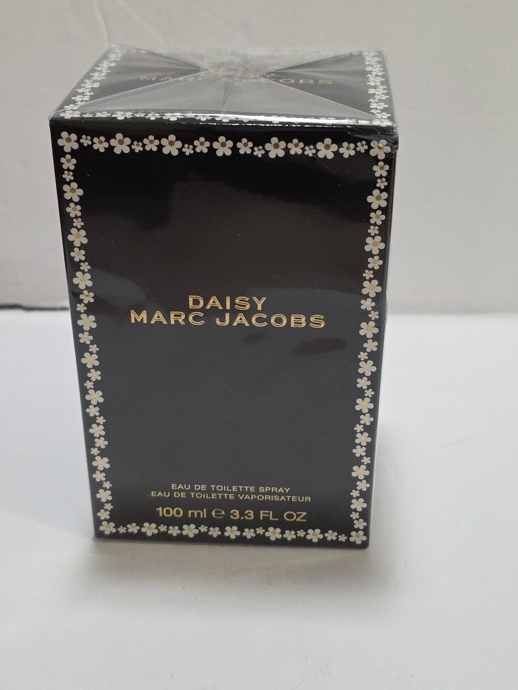 Daisy Marc Jacobs New in Box Sealed