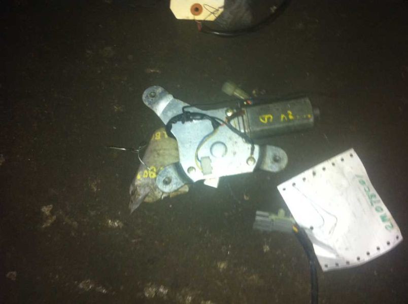 89-98 Sidekick Rear Wiper Motor Replacement