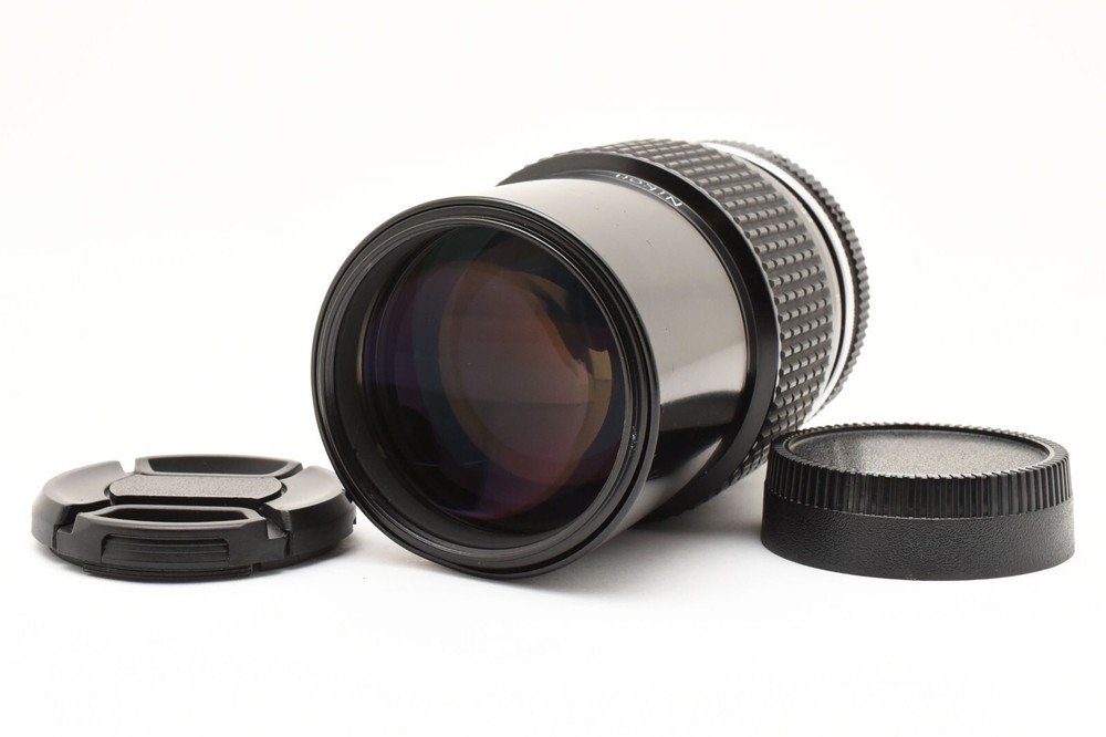 Near Mint Nikon Ai Nikkor 200mm f/4 Manual Focus Telephoto Lens Japan A130