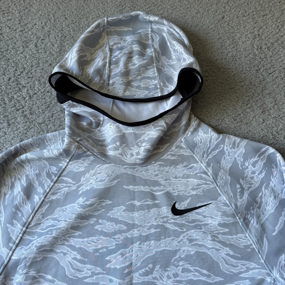 NEW Nike Sweater Mens Small Gray Camo Hoodie Sweatshirt Dri-Fit Gym Train Sports
