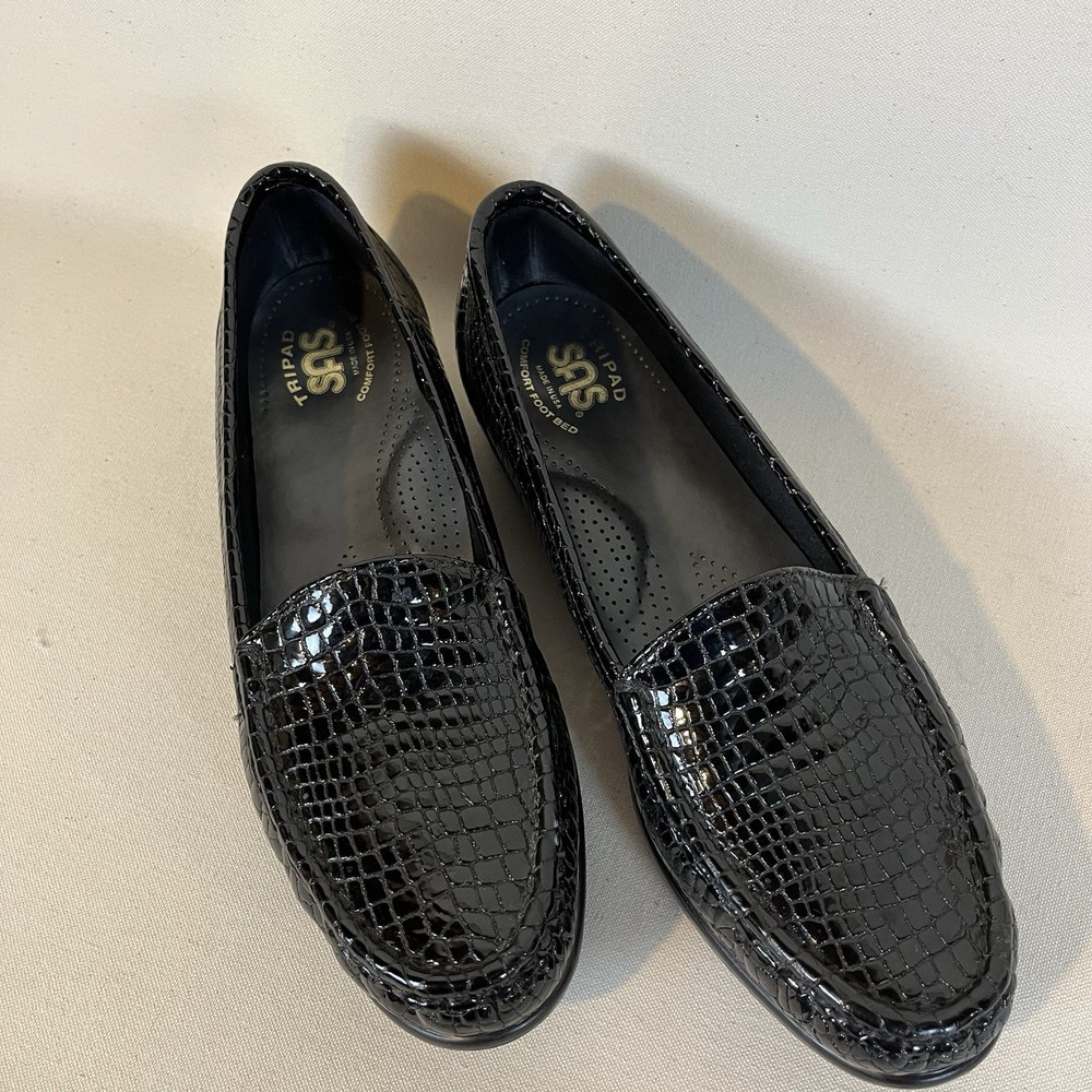 Women's SAS Black Crocodile Print TriPad Loafers Size 9.5 USA Made