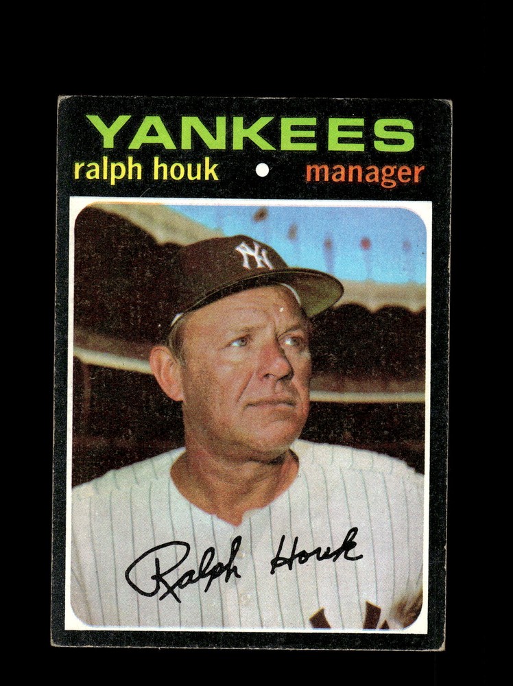 New York Yankees Ralph Houk #146 Topps Baseball Card NM or Better