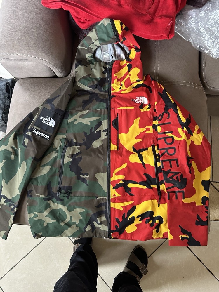 Supreme x The North Face Split Taped Seam Shell Jacket 'Camo' Size L FW23