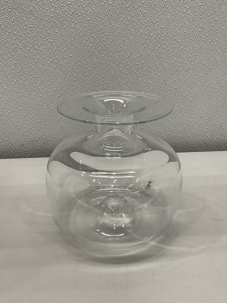 Svenskt Tenn Josef Frank Clear Blown Glass Vase No2