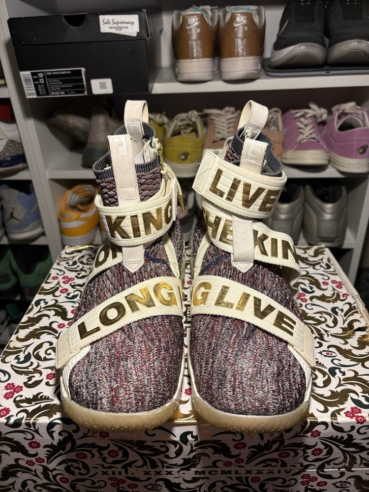 Size 10.5 - Nike Kith x LeBron Lifestyle 15 Stained Glass