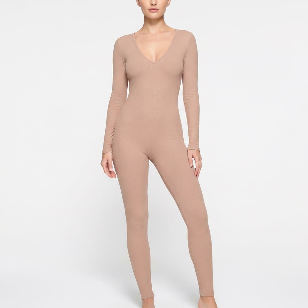 Naked Wardrobe Tan Long Sleeve V-Neck Bodycon Jumpsuit Size M