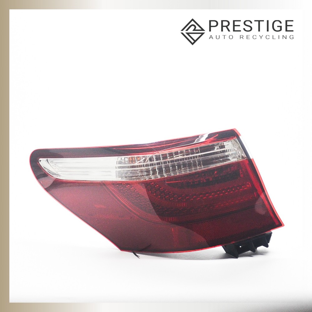 2007-2009 Lexus LS460 Left Rear Tail Light Quarter Lamp OEM 8156150160