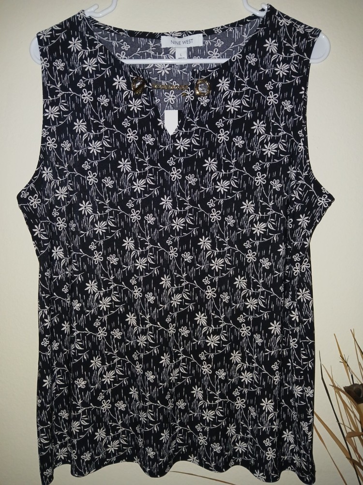 Nine West Women's Sleeveless Blouse Size Large Black V Neck