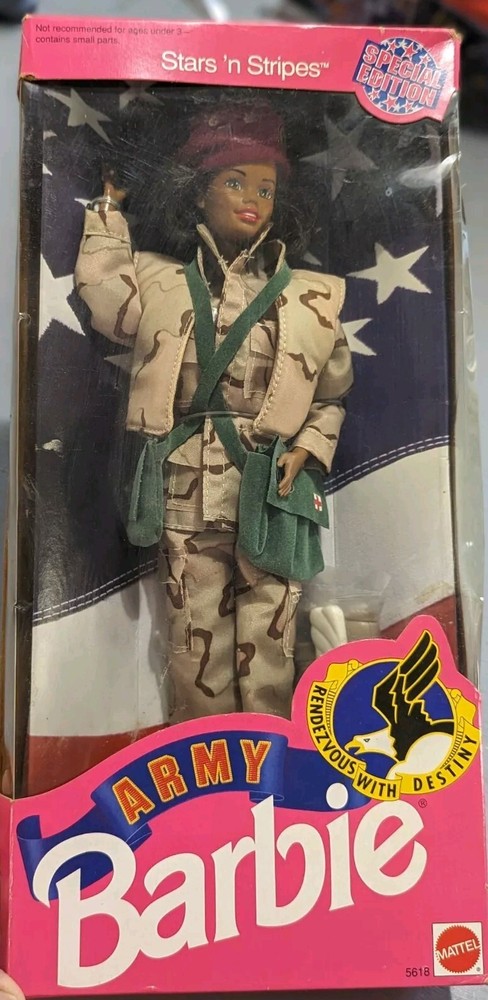 MATTEL ARMY BARBIE DOLL STARS N’ STRIPES 1992 SERIES SPECIAL EDITION  APPRX. 12”