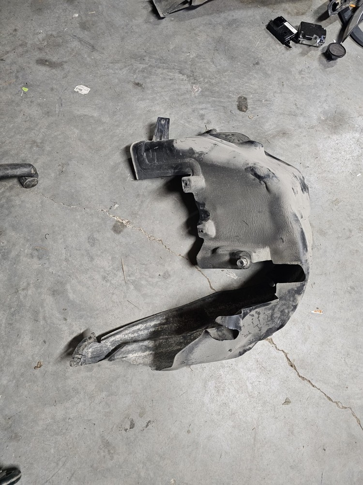 For Jeep Cherokee 14-18 Jeep 68209677AF Rear Left Quarter Panel Splash Shield