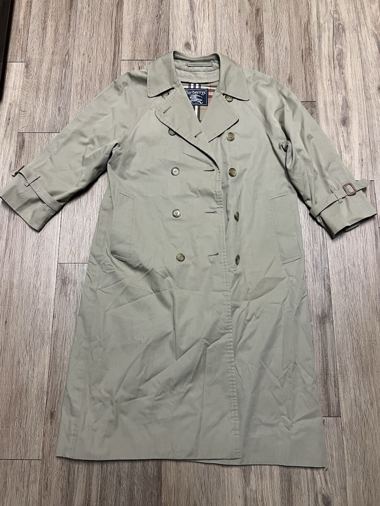 burberry trench coat