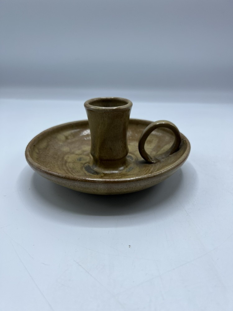 NORTH CAROLINA POTTERY CHAMBERSTICK CANDLE HOLDER SIGNED LEAGUES finger Loop