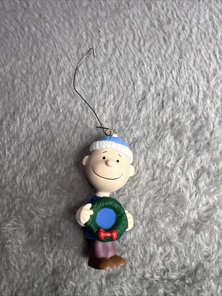 Hallmark Charlie Brown A Snoopy Christmas Ornament