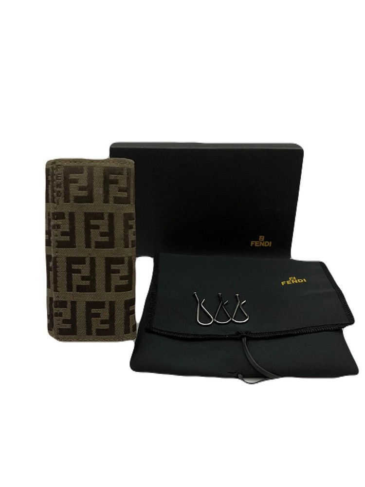 Fendi Brown Leather Key Wallet Case with 4 Hooks and Box E0314-16 Used