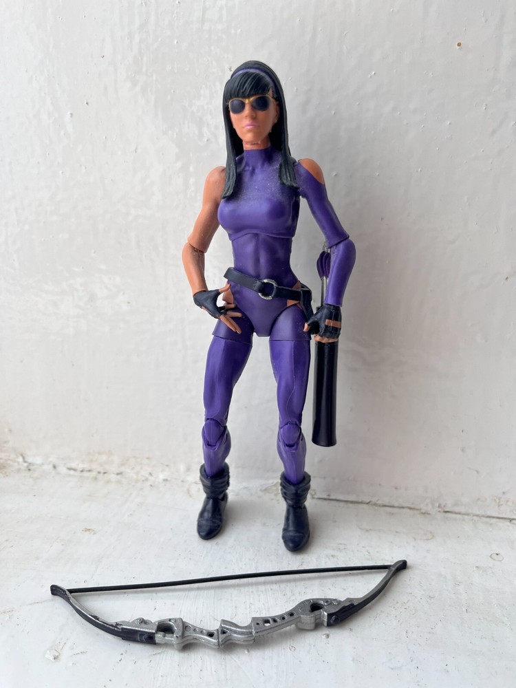 Hasbro Marvel Legends Kate Bishop Hawkeye Toys R Us Exclusive Action Figure  