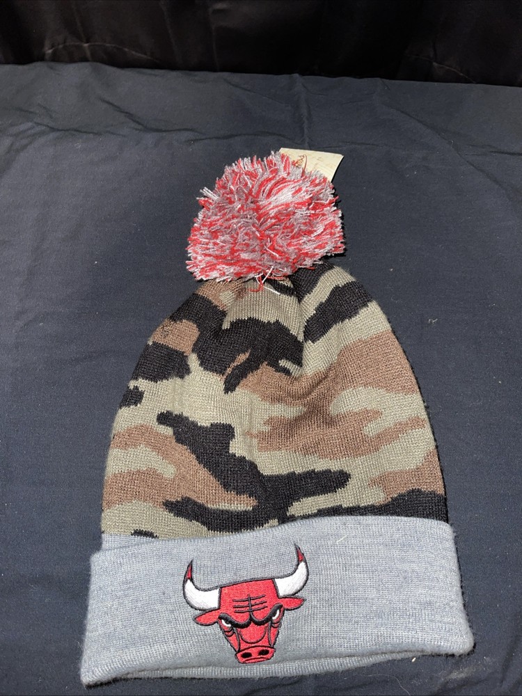 Chicago Bulls Camo Pom Knit Beanie