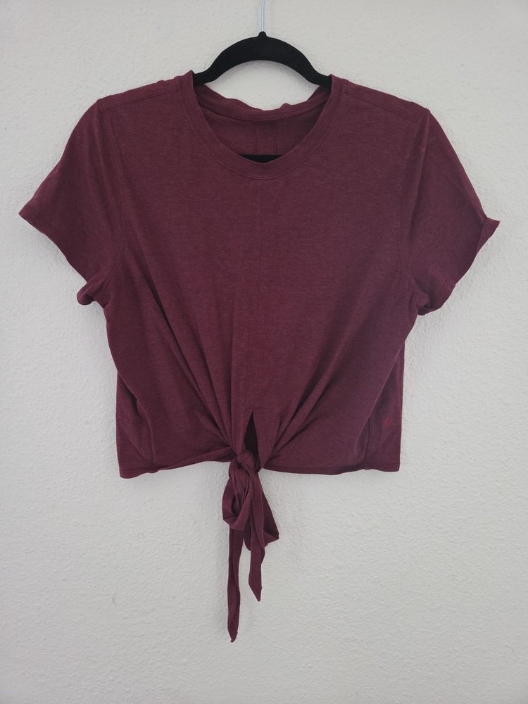 Womens Lululemon Maroon Tie Waist Short Sleev Tshirt Sz 6