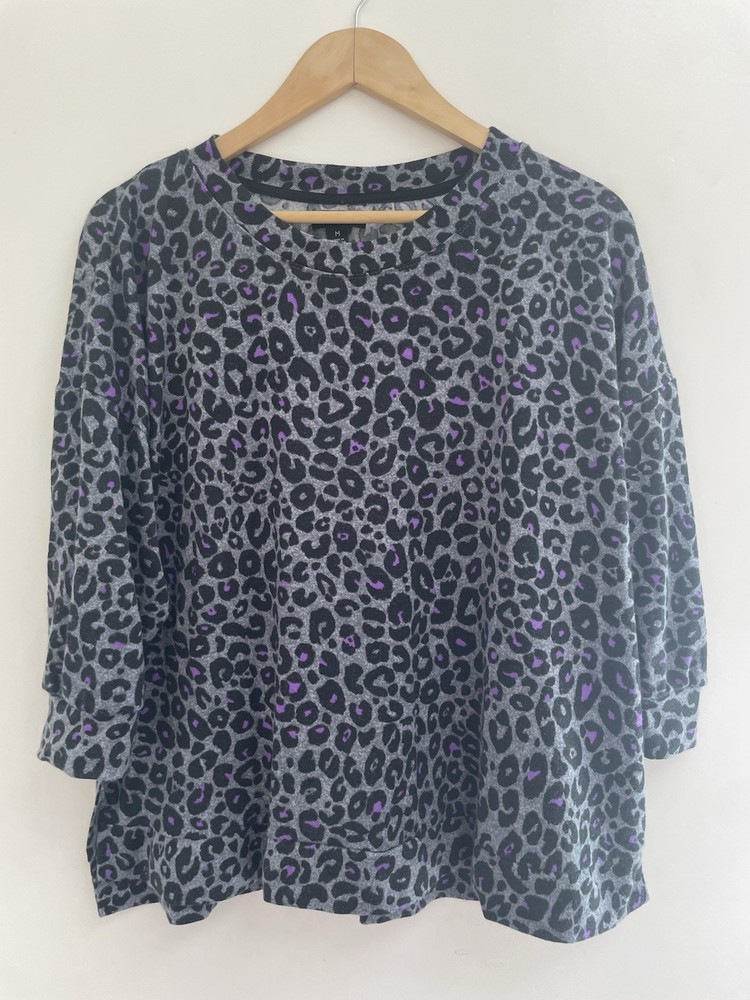 Vera Wang Women's Purple Leopard Print Soft Polyester Long Sleeve PJ Top Gray M