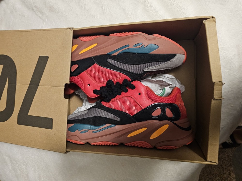 Adidas Yeezy Boost 700 Hi-Resolution Red Size 10