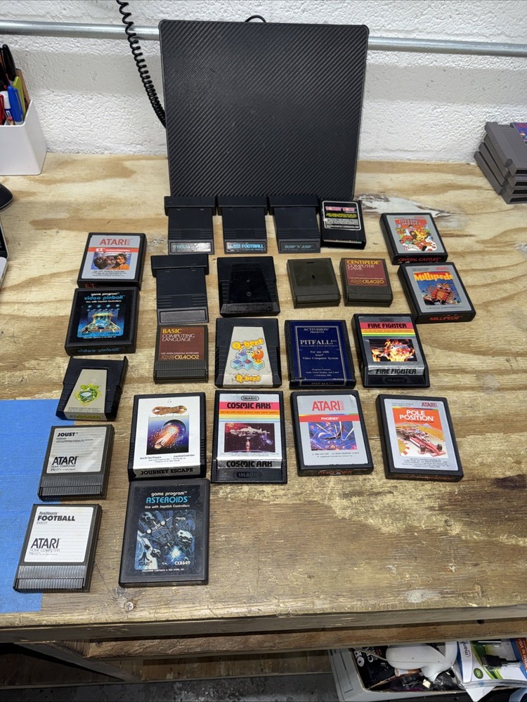 Lot Of 24 Untested Atari Games Classic Cartridges Pre-owned - READ DESC!