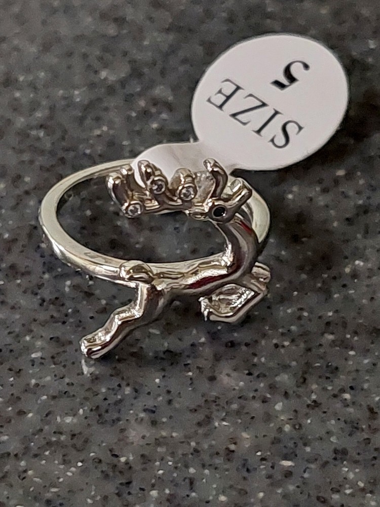 New Fragrant Jewels Christmas Reindeer Ring Size 5