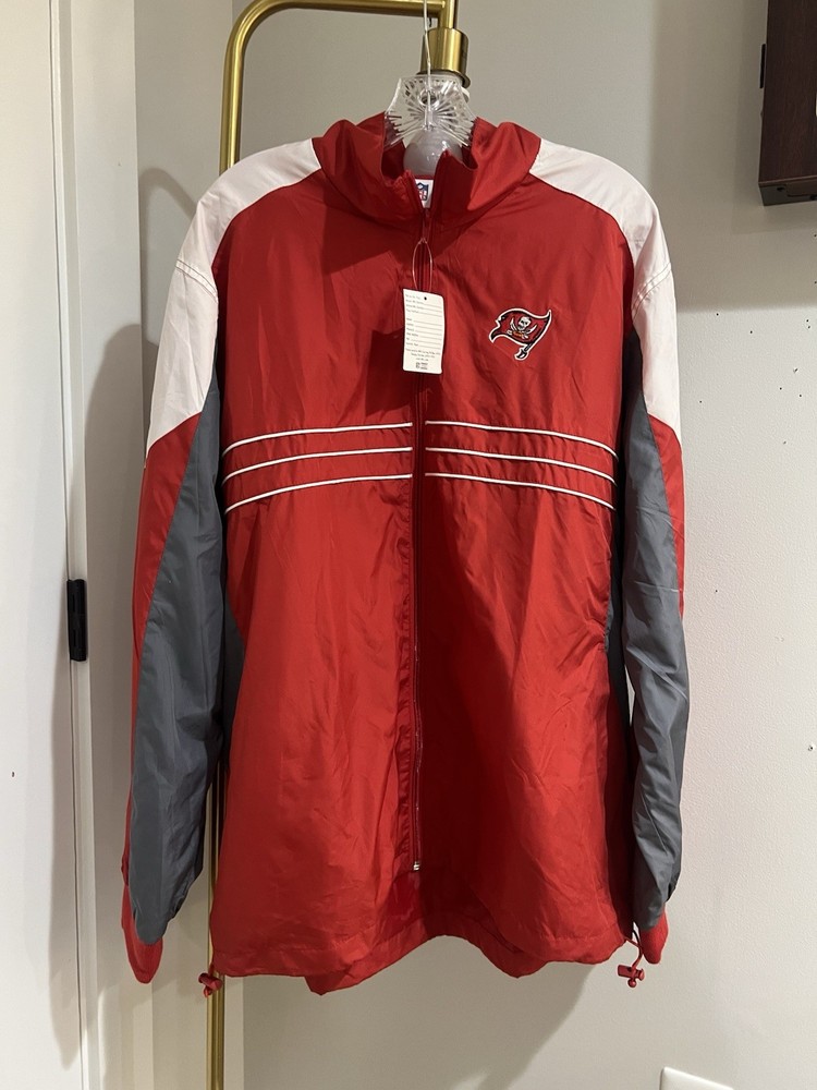 vintage nfl tampa bay buccaneers Windbreaker Jacket Size XL NWT embroidered Logo